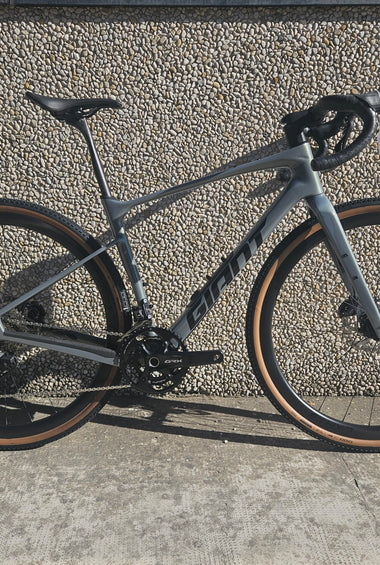 Revolt Advanced Pro 0 2025 - Test Bike Tg S