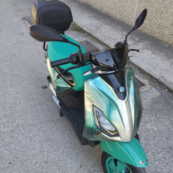 Piaggio 1 Active Feng Chen Wang