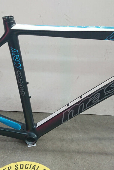 Telaio Carbonio con forcella MASS ARROW
